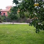 Oda ve Kahvaltı Lidia 4*