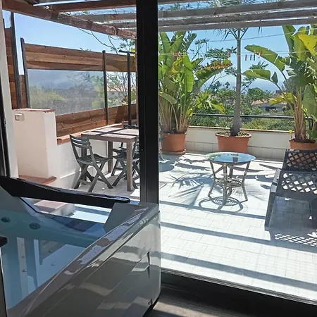 فندق مبيت وإفطار Lidia 4*