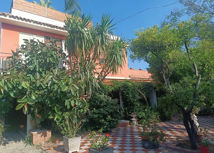 B&B Lidia 4*